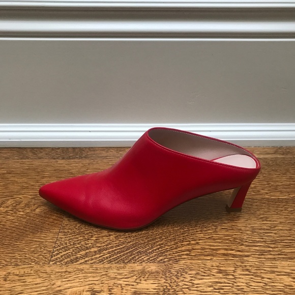 Stuart Weitzman Mules- Size 6.5 - Picture 4 of 4